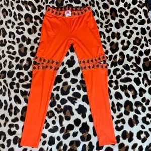 ORANGE KAPPA LEGGINGS